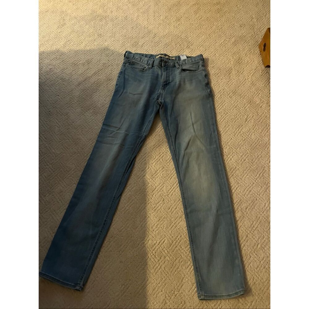 Banana Republic Men’s Slim Fit Jeans 33 Waist by 34 Inseam